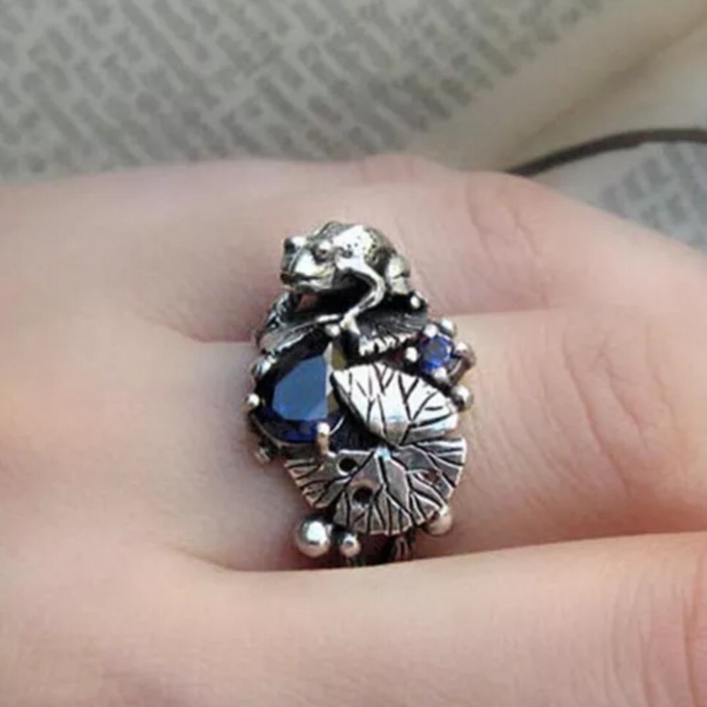 Frog & Lilly Pad Silver Ring! - Picture 1 of 7